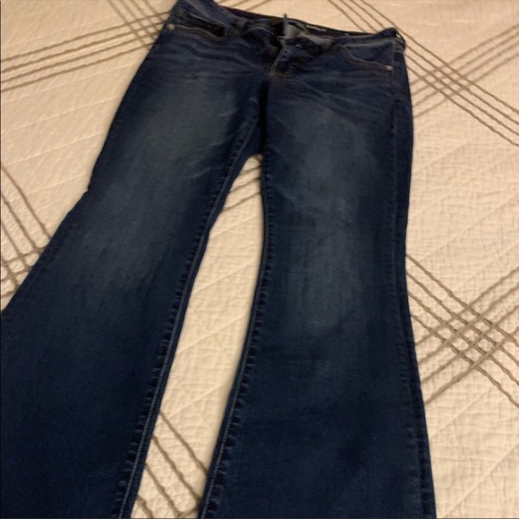American Eagle 🦅 Kick Boot Jeans 👖 - Picture 2 of 6